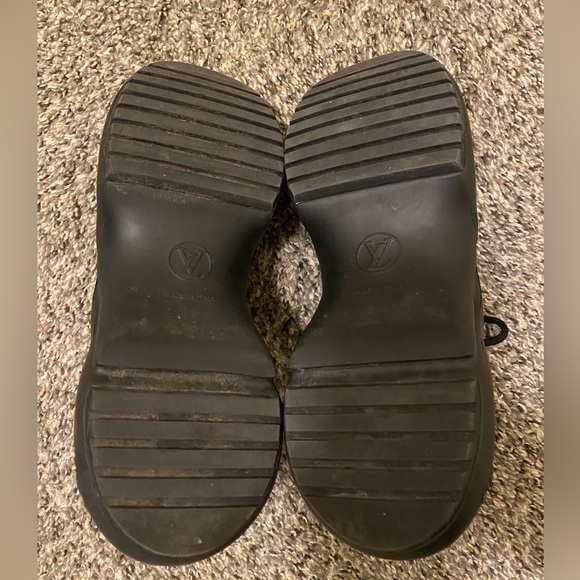 Authentic Louis Vuitton LV Archlight Sneaker Size US 8.5 EU 38.5 - Picture 10 of 16